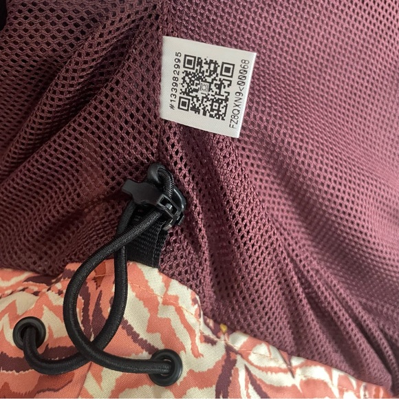 FARM RIO x ADIDAS terrex multi 2L rain jacket - Picture 6 of 10